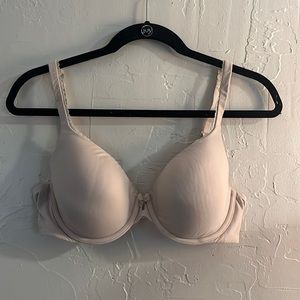 Body by Victoria lined perfect coverage bra 34D skin tone